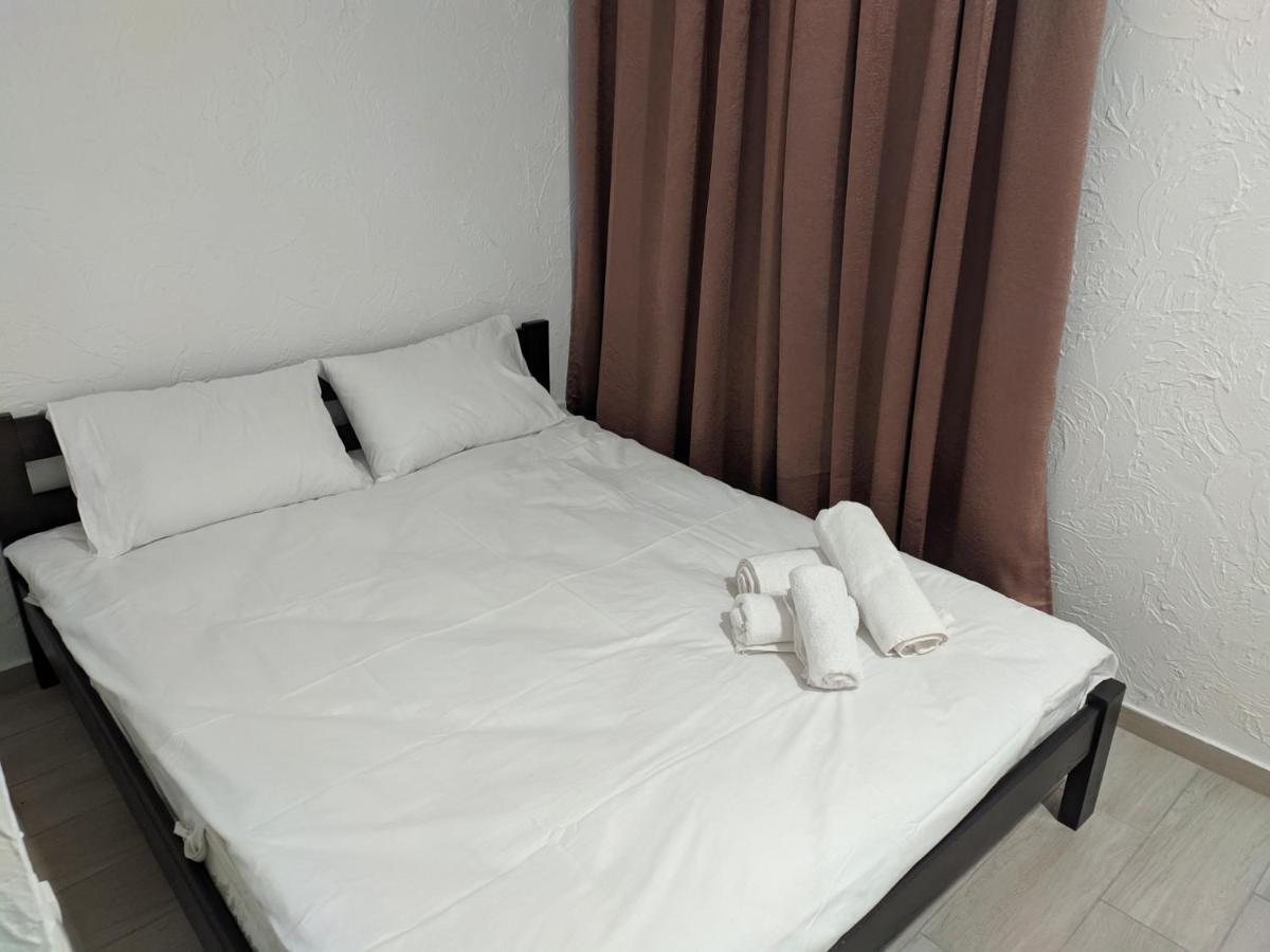 Mirage Hotell Tsjernivtsi Eksteriør bilde